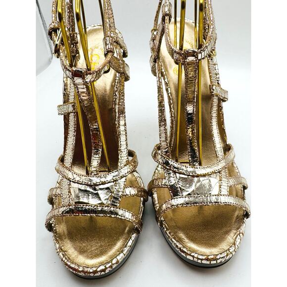 CHANEL Rose Gold Metallic T-Strap Platform Sandals Size 38.5 - Picture 8 of 10